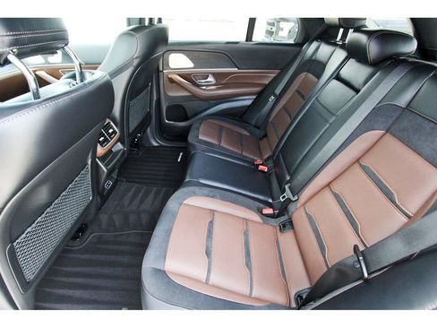 Used 2024 Mercedes-Benz GLE 63 AMG S image 7
