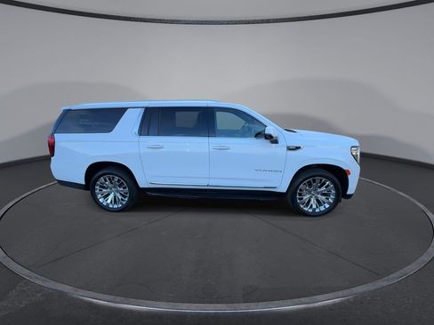 Certified 2021 GMC Yukon XL SLT w/ SLT Luxury Plus Package image 9
