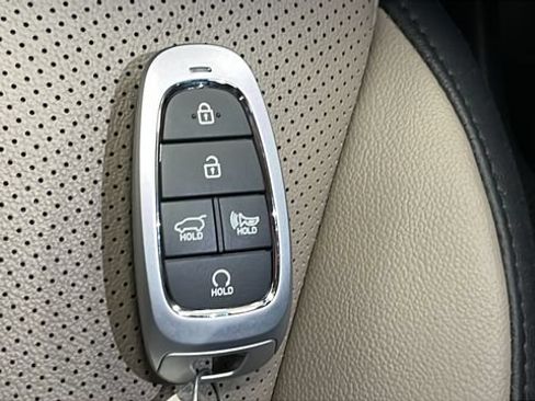 Used 2023 Hyundai Santa Fe SEL w/ Premium Package AWD/4WD image 21