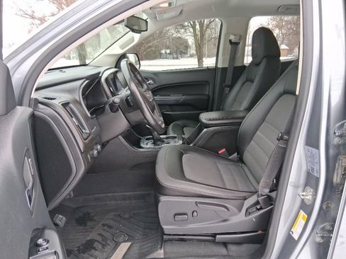 Used 2022 GMC Canyon AT4 image 11