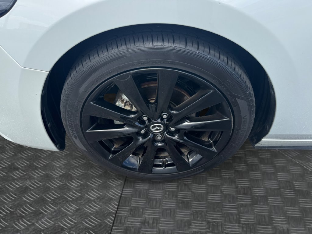 Used 2024 MAZDA MAZDA3 s FWD image 15