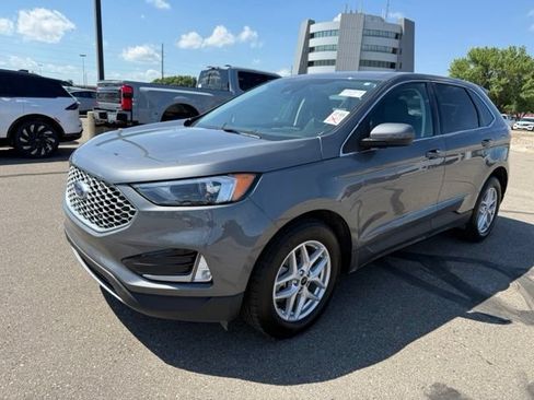 Used 2024 Ford Edge SEL w/ Convenience Package AWD/4WD image 6