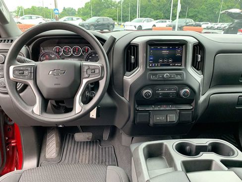 Certified 2021 Chevrolet Silverado 1500 Custom Trail Boss w/ Safety Confidence Package AWD/4WD image 18