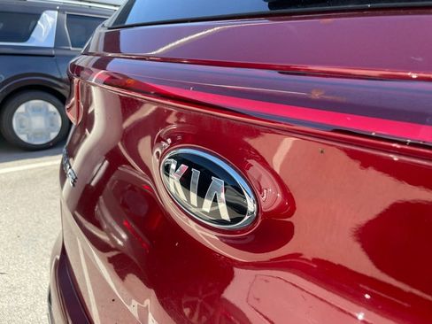 Used 2020 Kia Sportage LX image 7