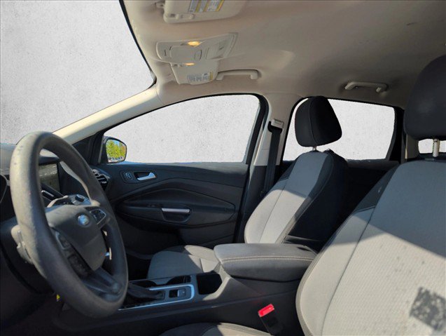 Used 2017 Ford Escape SE w/ Equipment Group 201A AWD/4WD image 14