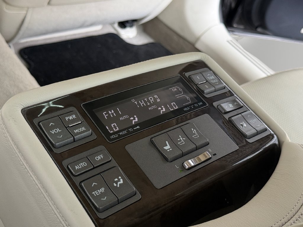 Used 2008 Lexus LS 600h L AWD/4WD image 25