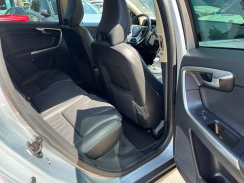 Used 2013 Volvo XC60 3.2 FWD image 15