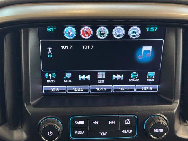 Used 2018 Chevrolet Colorado Z71 AWD/4WD image 3