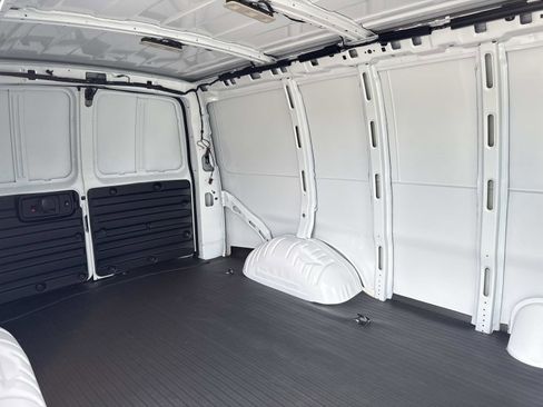 New 2025 Chevrolet Express 2500 w/ Driver Convenience Package image 14