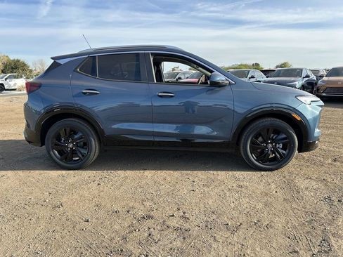 New 2026 Buick Encore GX Sport Touring image 9