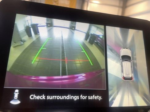 Used 2024 Mitsubishi Eclipse Cross SEL image 10