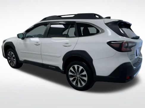 Used 2024 Subaru Outback Limited image 6
