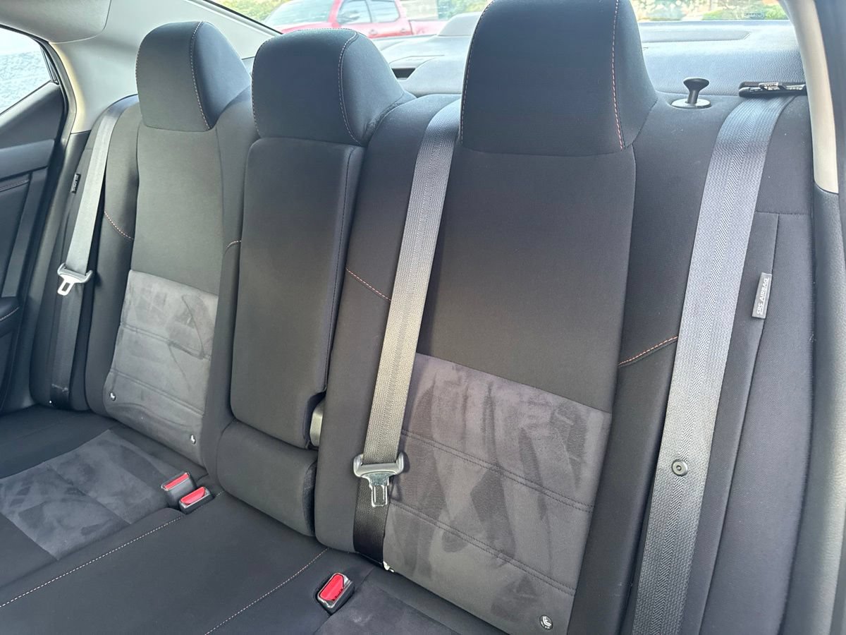 Used 2025 Nissan Sentra SR FWD image 31