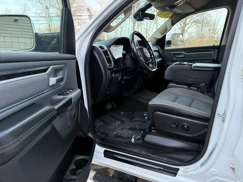 Used 2019 RAM 1500 Big Horn image 15