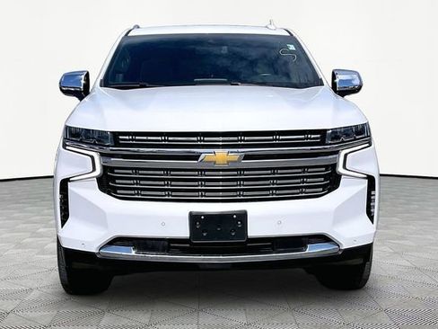 Used 2024 Chevrolet Suburban Premier AWD/4WD image 2
