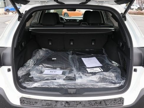 Used 2025 Subaru Outback Onyx Edition image 14