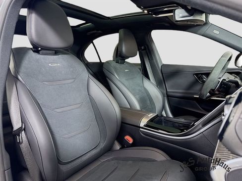 Used 2024 Mercedes-Benz C 63 AMG S image 35