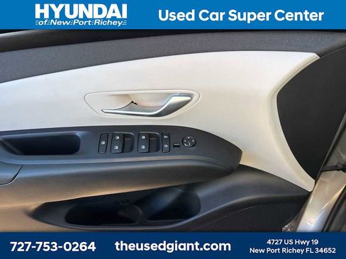 Used 2024 Hyundai Tucson SEL w/ Convenience Package image 10