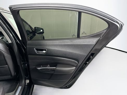 Used 2018 Acura TLX V6 image 28