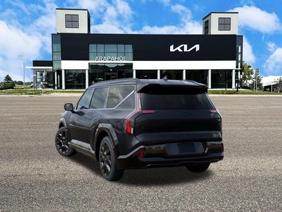New 2026 Kia EV9 Land w/ Nightfall Edition Package