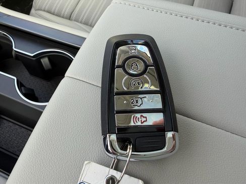 New 2026 Lincoln Nautilus Reserve image 38