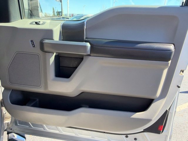 Used 2017 Ford F150 XLT w/ Equipment Group 301A Mid AWD/4WD image 30