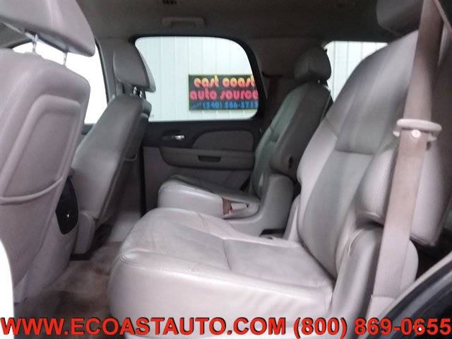 Used 2007 GMC Yukon SLT w/ SLT Preferred Equipment Group AWD/4WD image 12