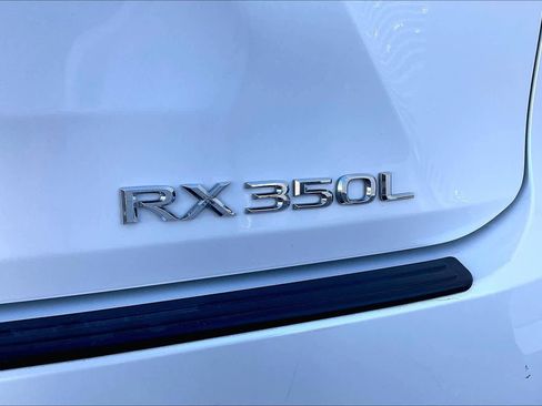 Used 2020 Lexus RX 350L Premium image 29