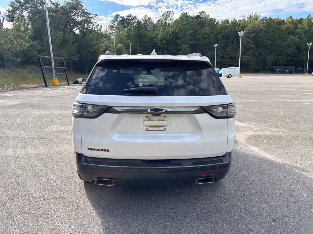 Used 2020 Chevrolet Traverse Premier w/ Redline Edition FWD image 6