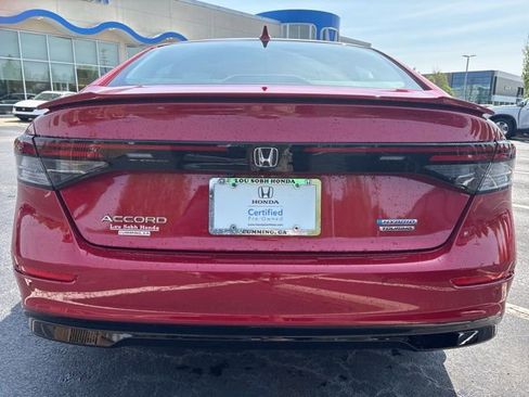 Used 2023 Honda Accord Touring image 6