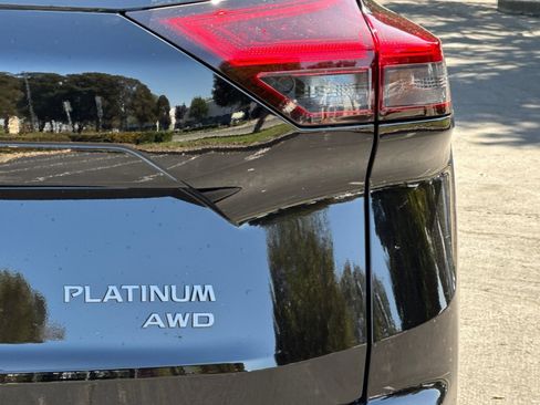 New 2026 Nissan Rogue Platinum w/ Platinum Premium Package image 24
