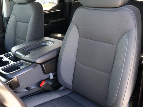 Used 2023 GMC Sierra 1500 Elevation image 48