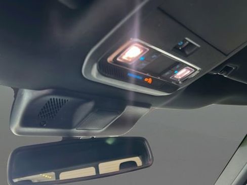 Used 2023 Ford F150 Lariat w/ Equipment Group 502A High image 17