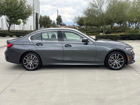 Used 2021 BMW 330i Sedan w/ Convenience Package RWD image 2