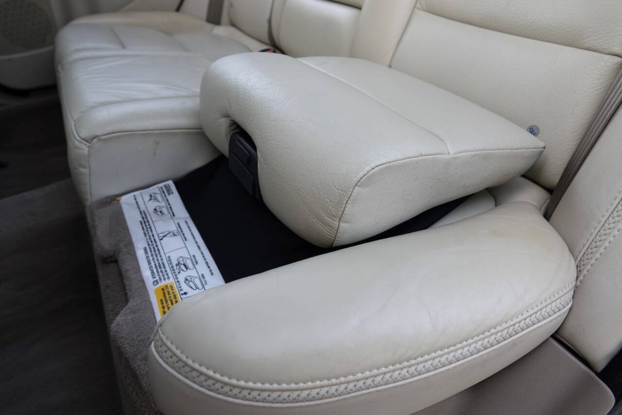 Used 2010 Volvo XC70 T6 AWD/4WD image 98