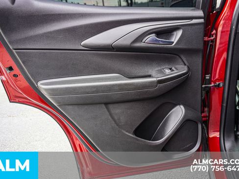 Used 2021 Chevrolet TrailBlazer LT w/ Convenience Package image 56