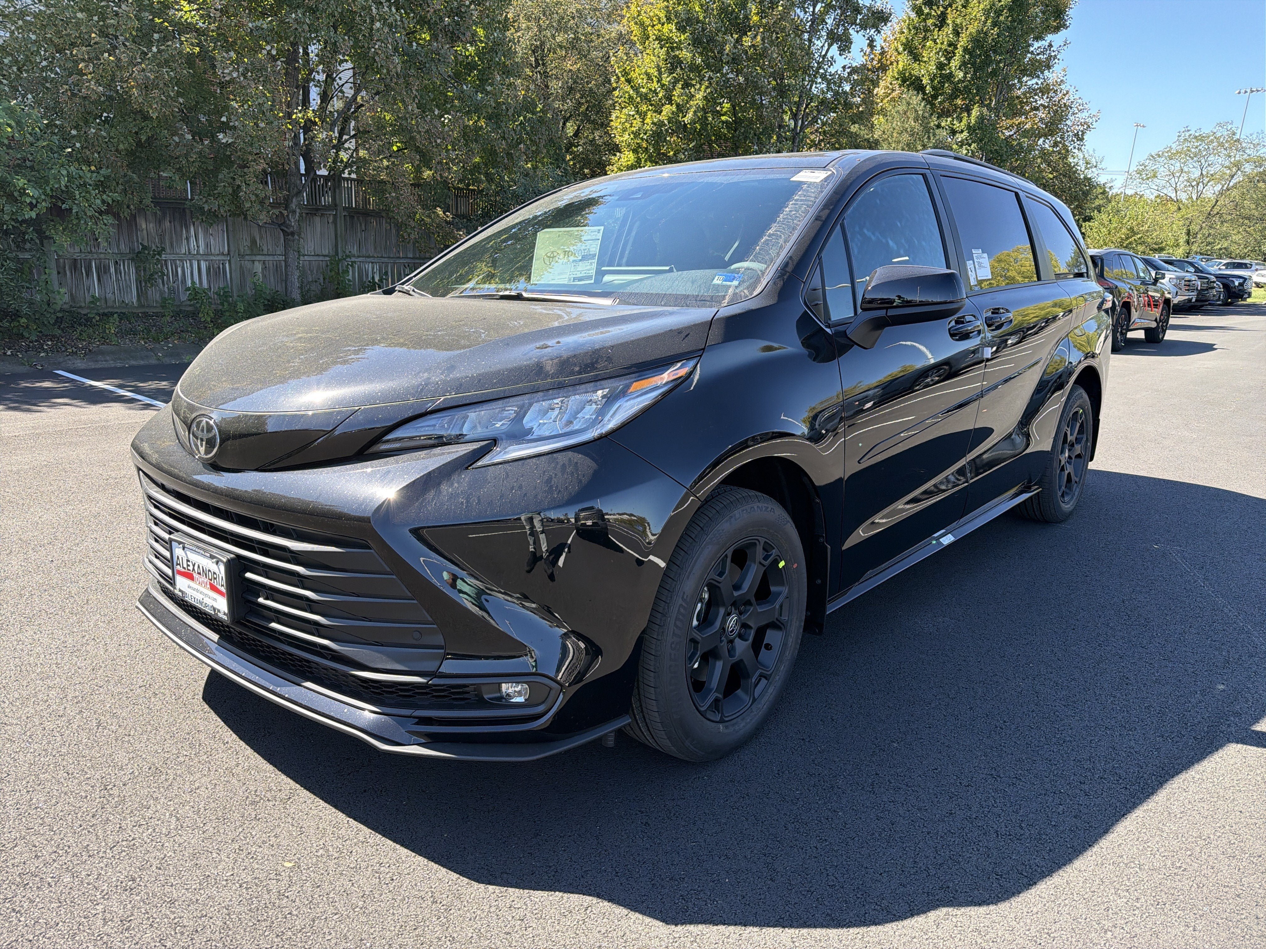 New 2026 Toyota Sienna XLE Woodland Edition AWD/4WD image 1