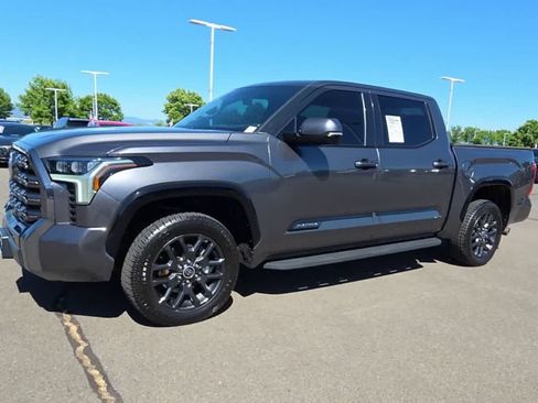 Used 2023 Toyota Tundra Platinum AWD/4WD image 4