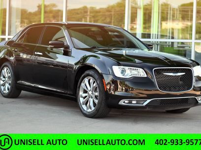 Used 2016 Chrysler 300 Limited w/ 300 Premium Group