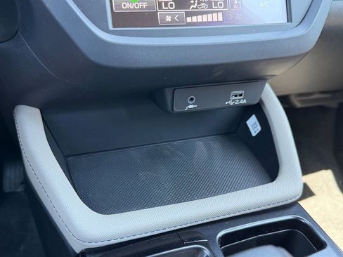 New 2026 Subaru Forester AWD/4WD image 22