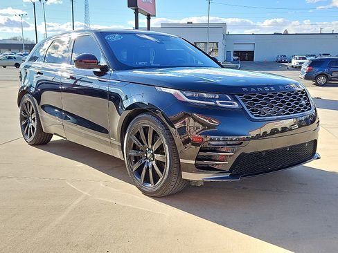 Used 2018 Land Rover Range Rover Velar R-Dynamic SE image 4