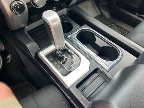 Used 2019 Toyota Tundra SR5 AWD/4WD image 46