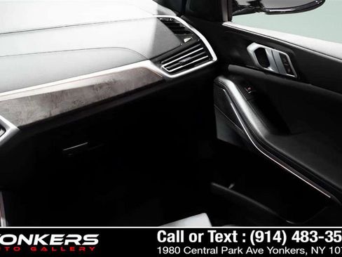 Used 2022 BMW X5 xDrive40i w/ Premium Package image 38