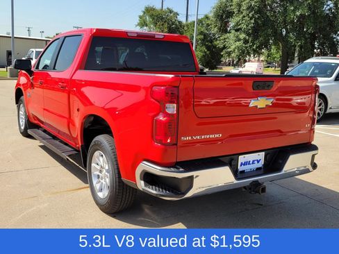 Used 2025 Chevrolet Silverado 1500 LT RWD image 3