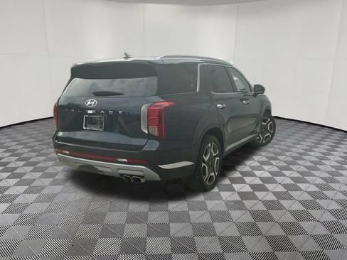 Certified 2024 Hyundai Palisade Limited FWD image 9