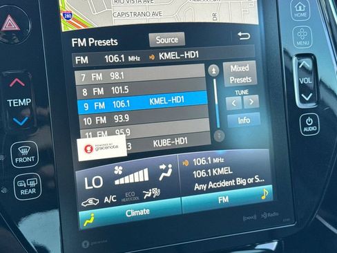 Used 2022 Toyota Prius Prime XLE FWD image 16