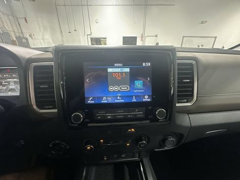 Used 2023 Nissan Frontier SV w/ Technology Package AWD/4WD image 24
