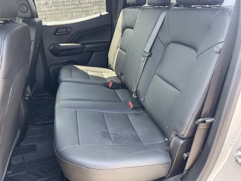 Used 2026 Chevrolet Colorado Trail Boss AWD/4WD image 16