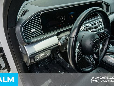 Used 2024 Mercedes-Benz GLE 450e 4MATIC image 39