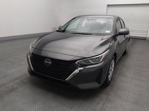 Used 2025 Nissan Sentra S image 15